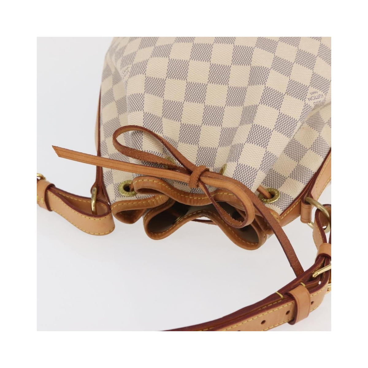 Sac À Main Louis Vuitton Noe Bb Toile - Blanc