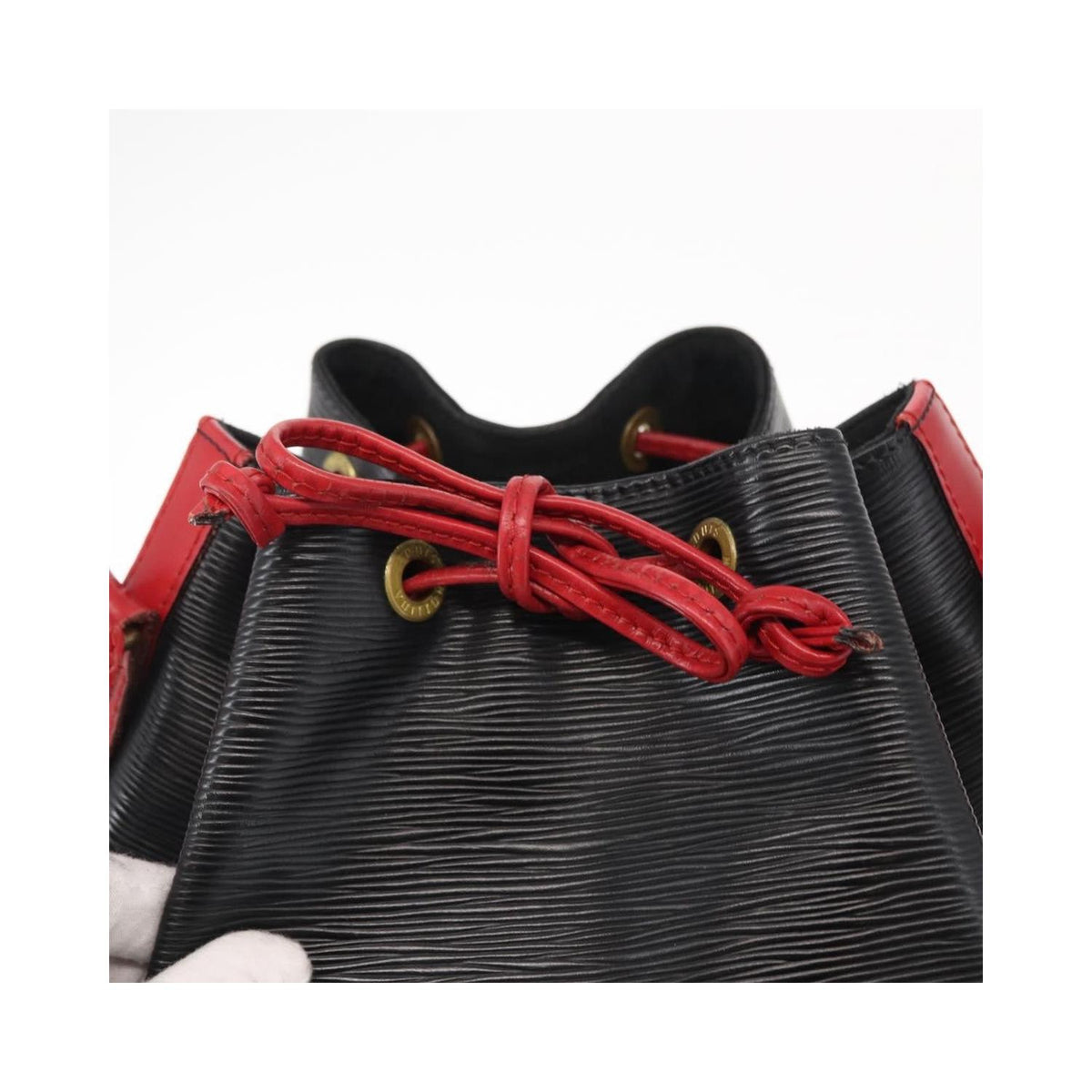 Sac Porté Épaule Louis Vuitton Bicolor Noe Handbag Large Cuir - Noir
