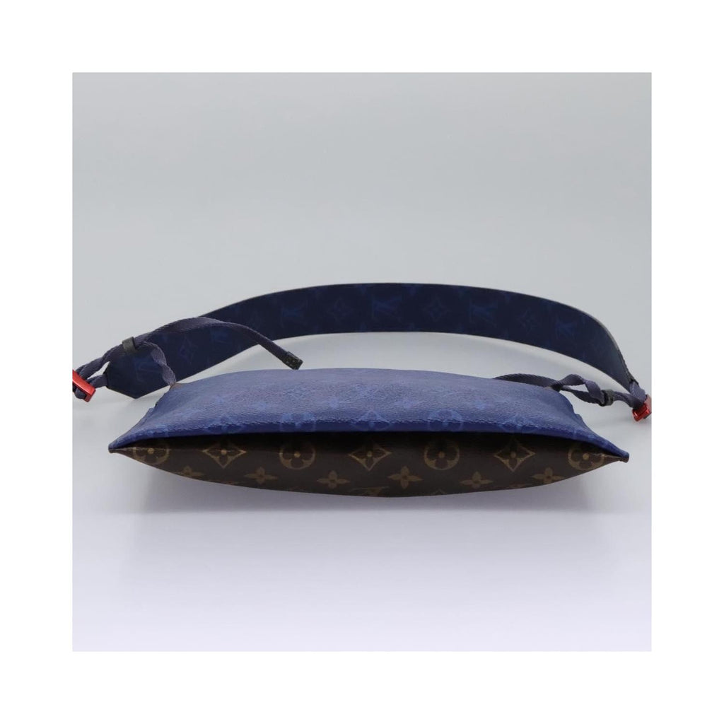 Sac Porté Épaule Louis Vuitton Outdoor Medium Toile - Bleu