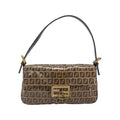 Borsa a spalla Fendi Mamma Baguette media in tela - Beige