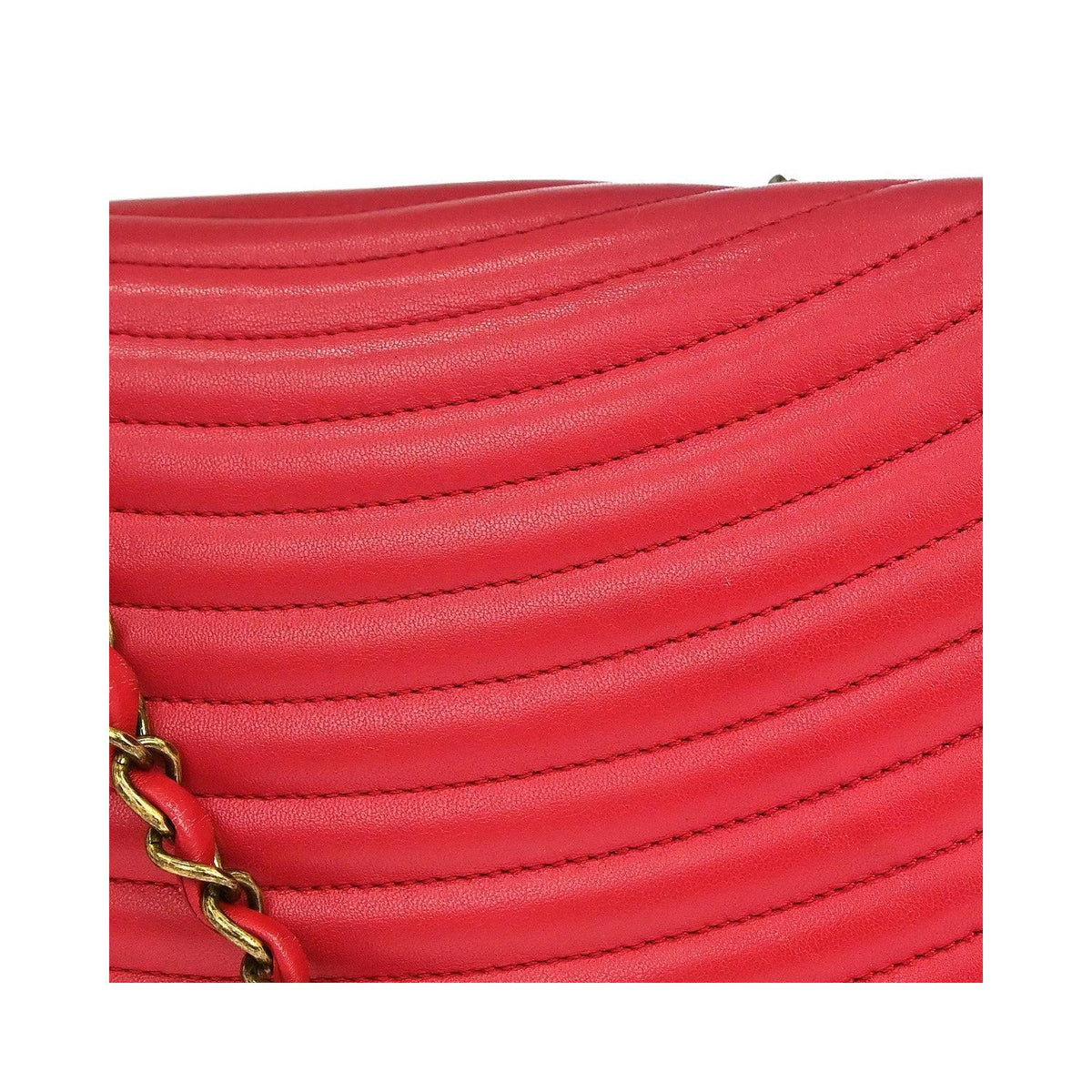 Sac Porté Épaule Chanel Surpique Chevron Cc Flap Medium Cuir - Rouge