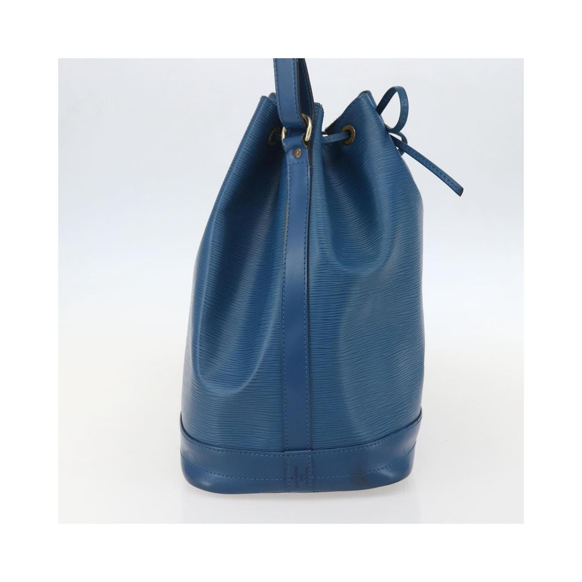 Sac Porté Épaule Louis Vuitton Noe Large Cuir - Bleu