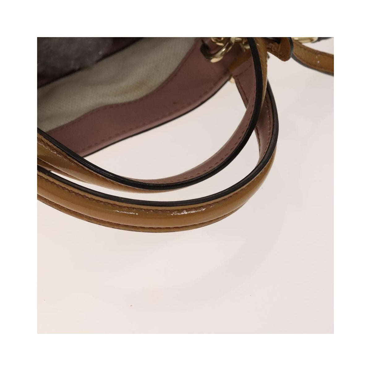 Sac Porté Épaule Gucci Soho Convertible Shoulder Bag Small Cuir Verni - Beige
