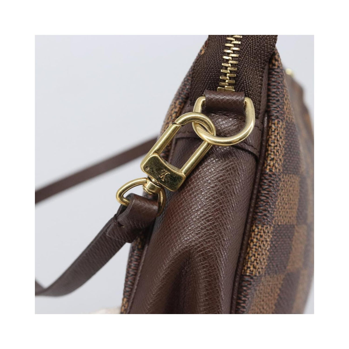 Louis Vuitton - Make-up pouch in canvas - Brown