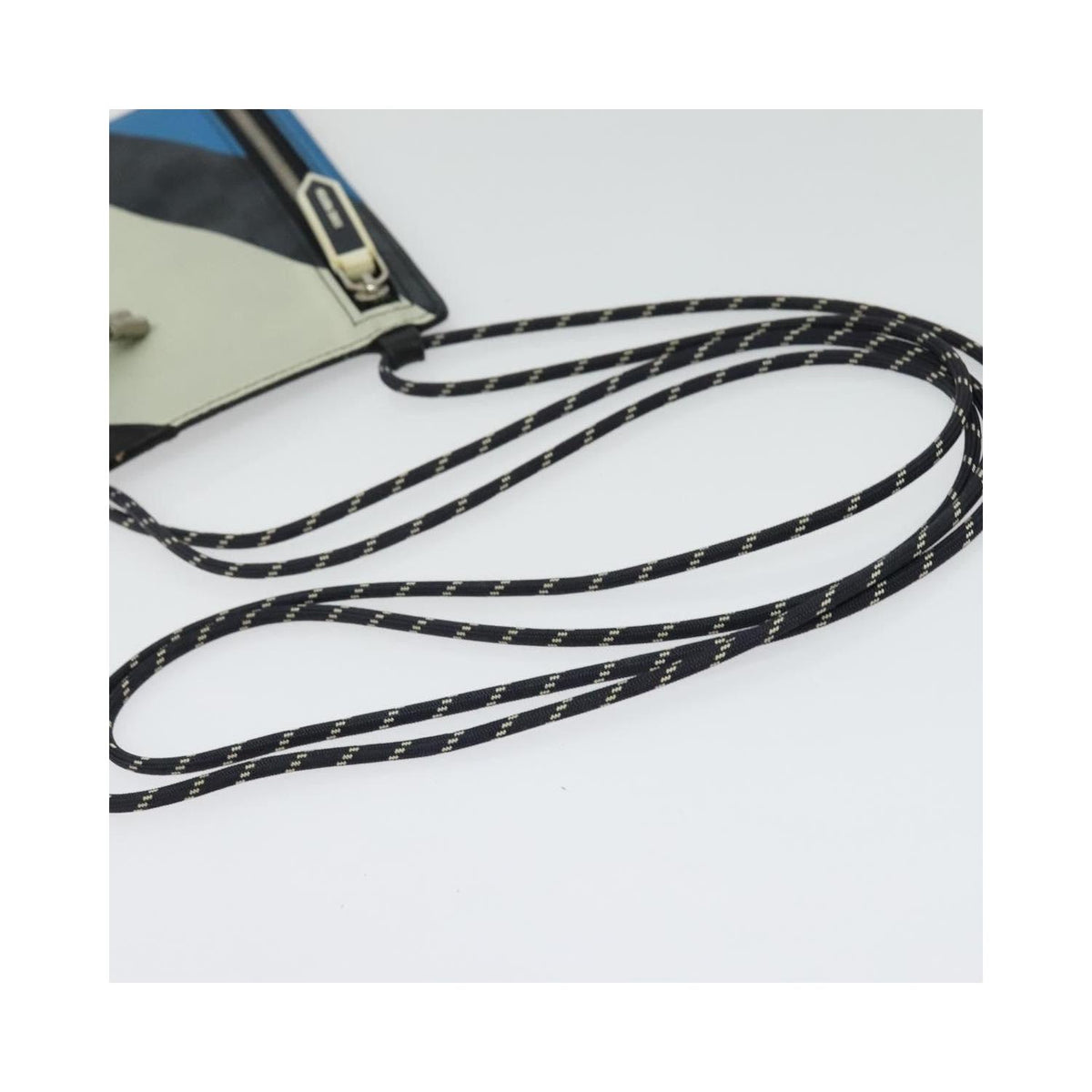 Bolso de hombro Louis Vuitton Pochette Phone de lona - Gris