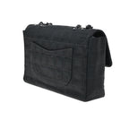 Sac Porté Épaule Chanel Travel Line Flap Medium Nylon - Noir