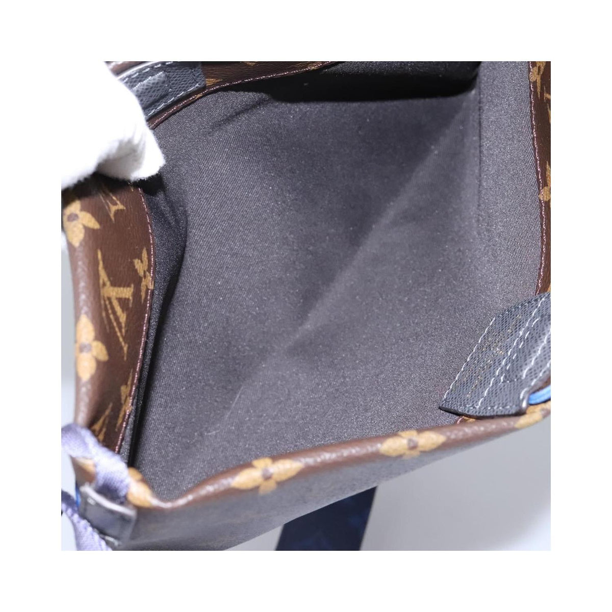 Sac Porté Épaule Louis Vuitton Outdoor Medium Toile - Bleu
