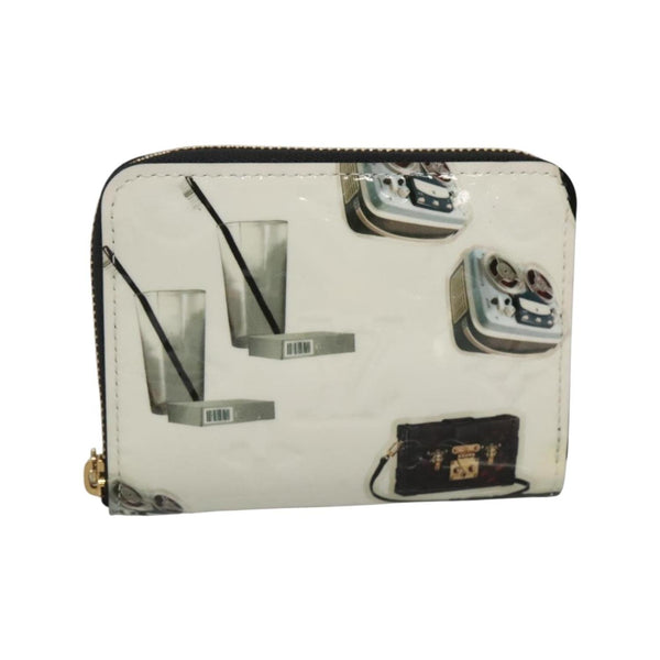 Louis Vuitton - Nicolas Ghesquière Zippy patent leather wallet - White