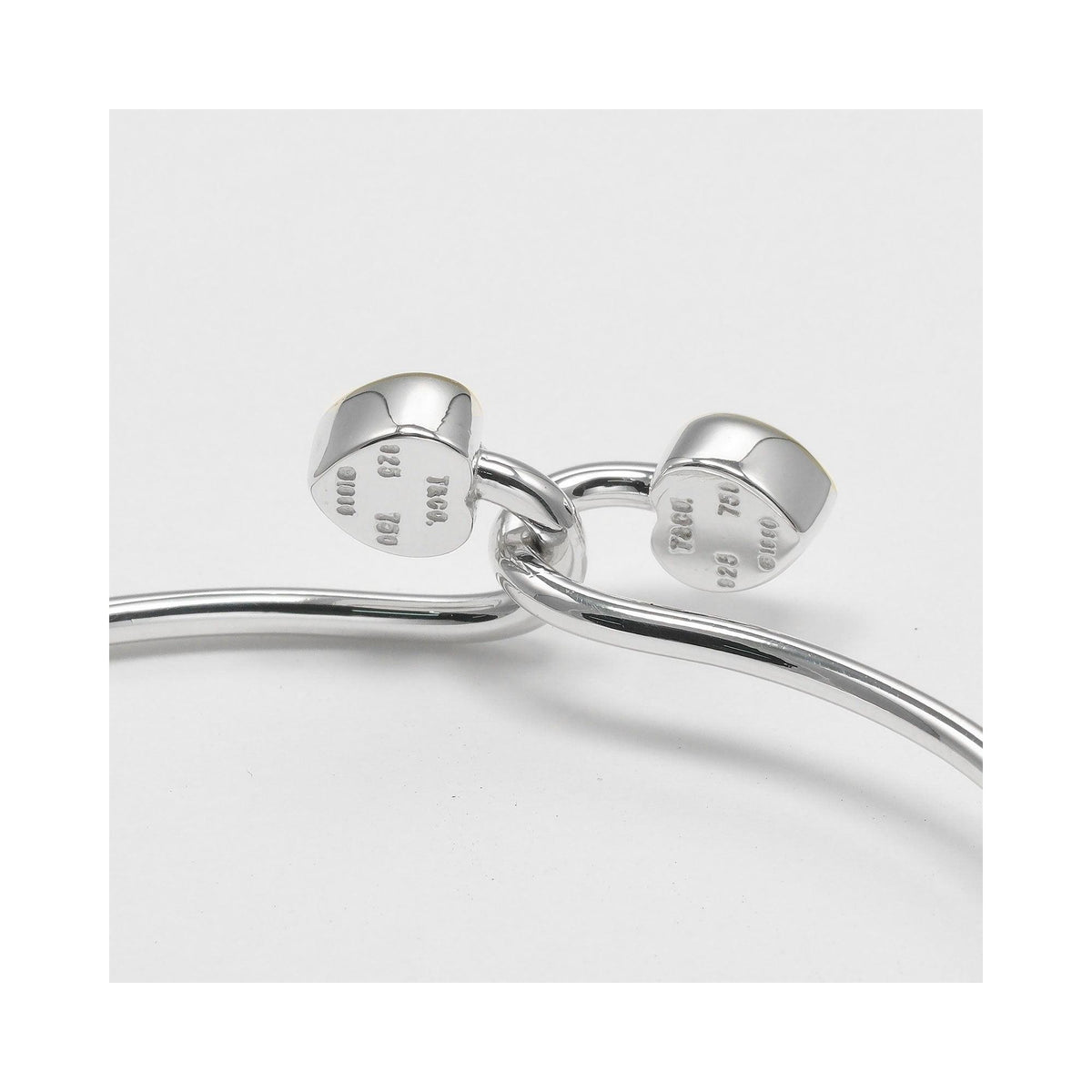 Bracelet Tiffany & Co. Double Heart Lock Bangle Bracelet Silver - Argent