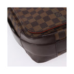 Sac Porté Épaule Louis Vuitton Bastille Toile - Marron