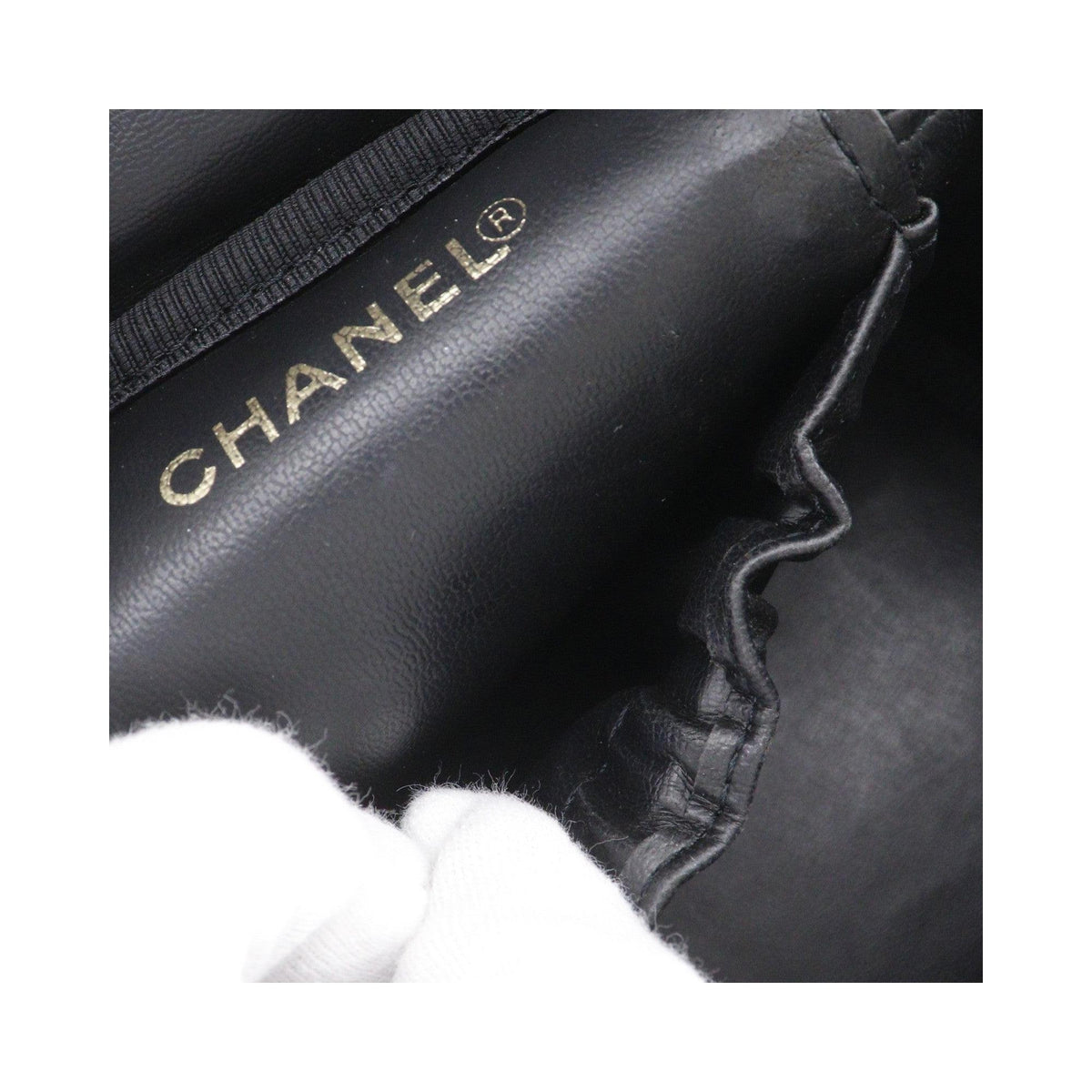 Sac À Main Chanel Vintage Timeless Cosmetic Case Tall Cuir - Noir