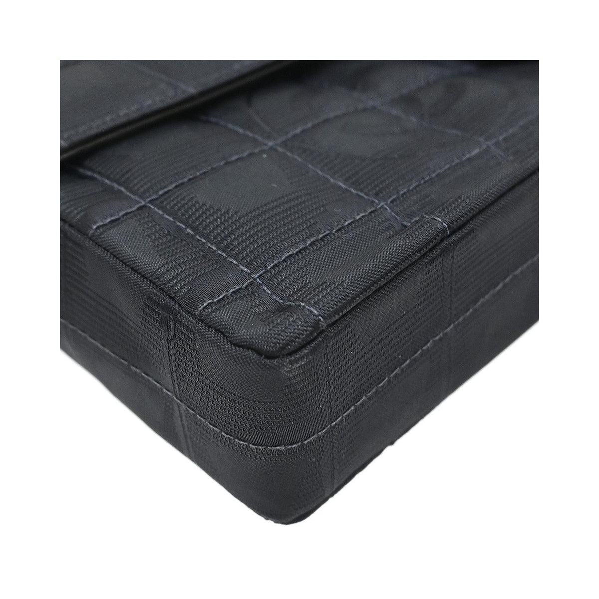 Sac Porté Épaule Chanel Travel Line Flap East West Nylon - Noir