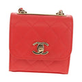 Bolso de mano Chanel Trendy CC con cadena de piel de cordero acolchada pequeña