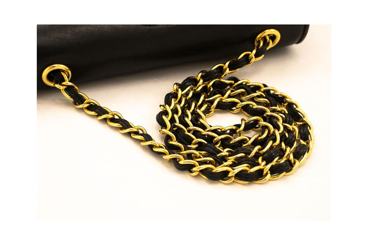 Chanel - Bolso de hombro Vintage Curve CC Flap mini de piel - Negro