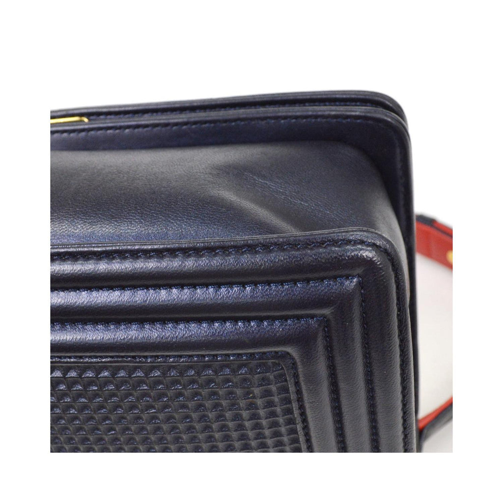 Sac Porté Épaule Chanel Boy Flap New Medium Cuir - Bleu Marine
