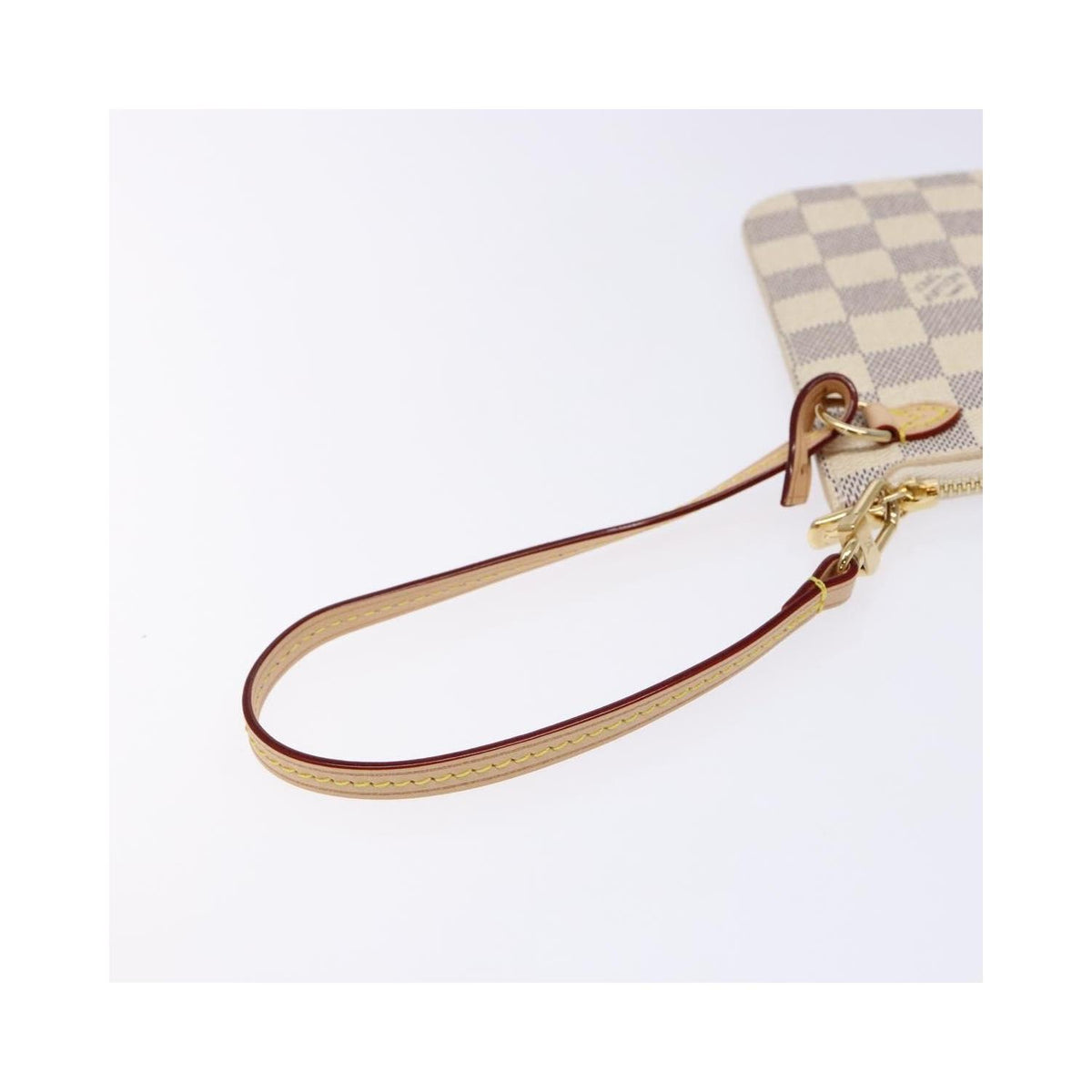 Louis Vuitton - Neverfull MM pouch in canvas - White