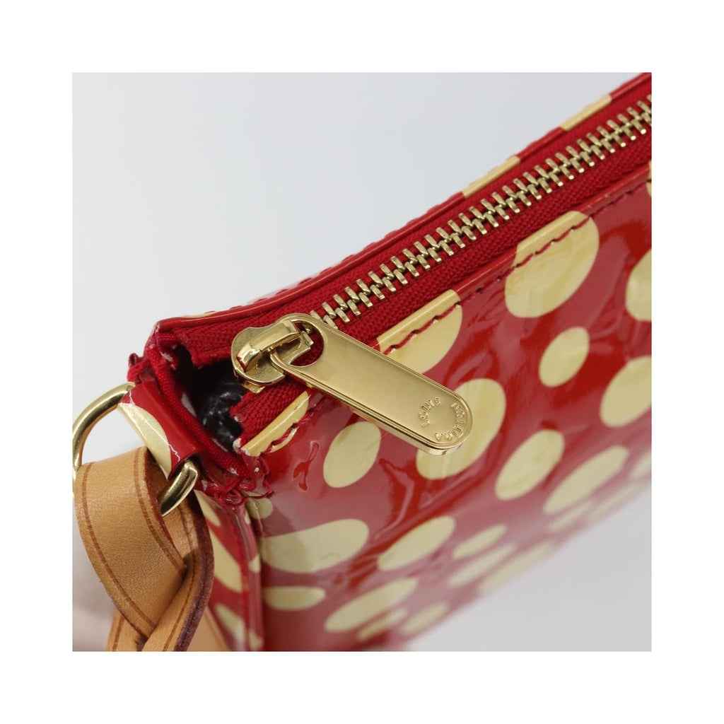 Pochette Louis Vuitton Pochette Accessoires Cuir Verni - Rouge