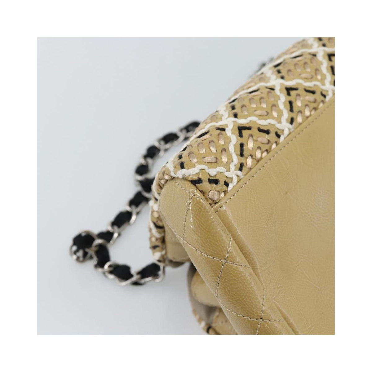 Sac À Main Chanel Just Mademoiselle Medium Cuir Verni - Beige