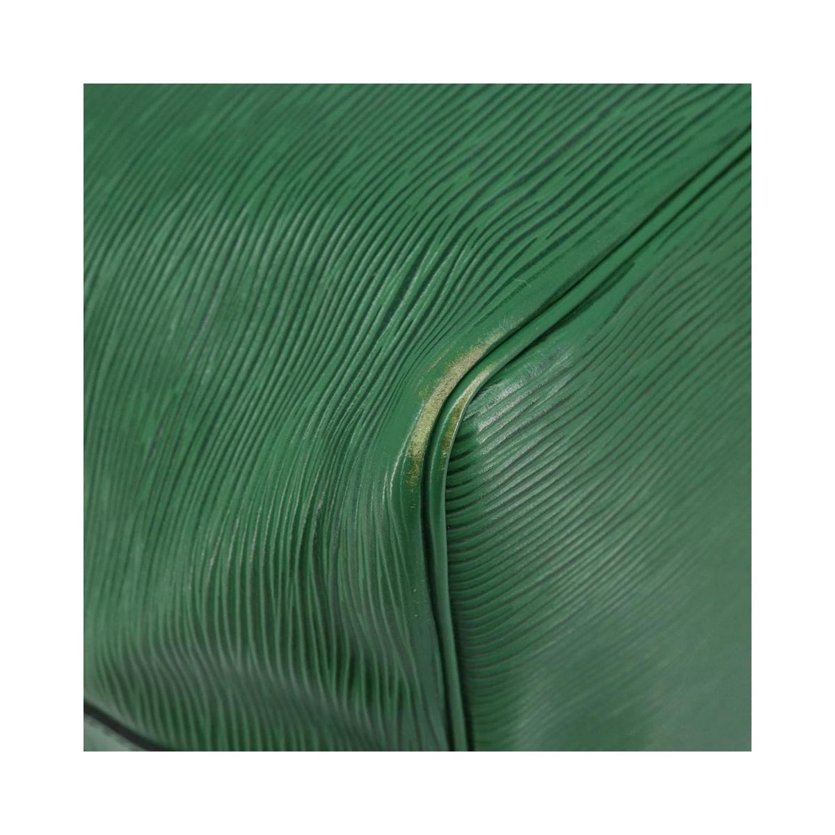 Sac Porté Épaule Louis Vuitton Petit Noe Medium Cuir - Vert