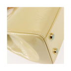 Sac Louis Vuitton Brea Handbag Mm Cuir Verni - Beige