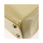 Sac Louis Vuitton Brea Handbag Mm Cuir Verni - Beige