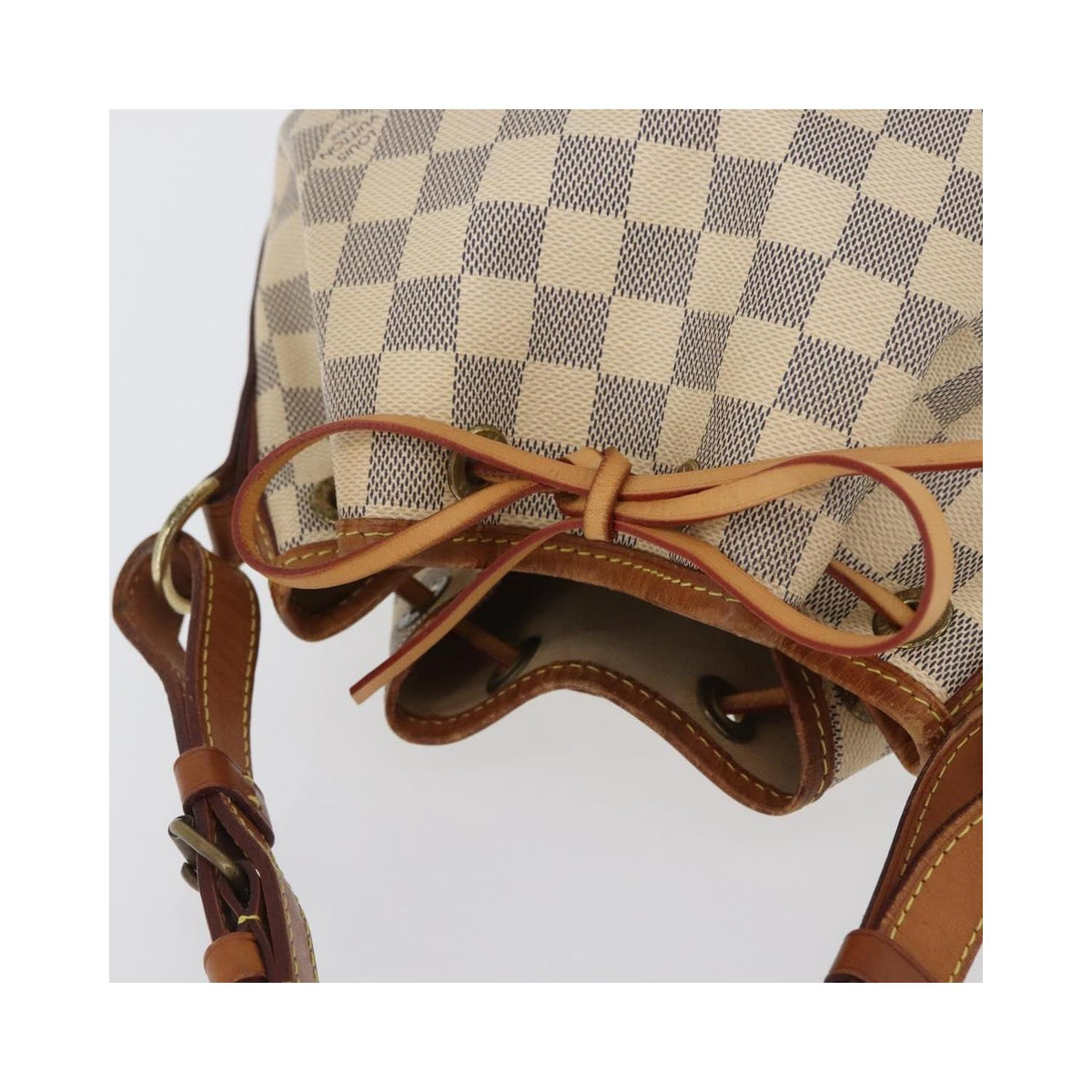 Louis Vuitton Petit Noé shoulder bag in canvas - beige
