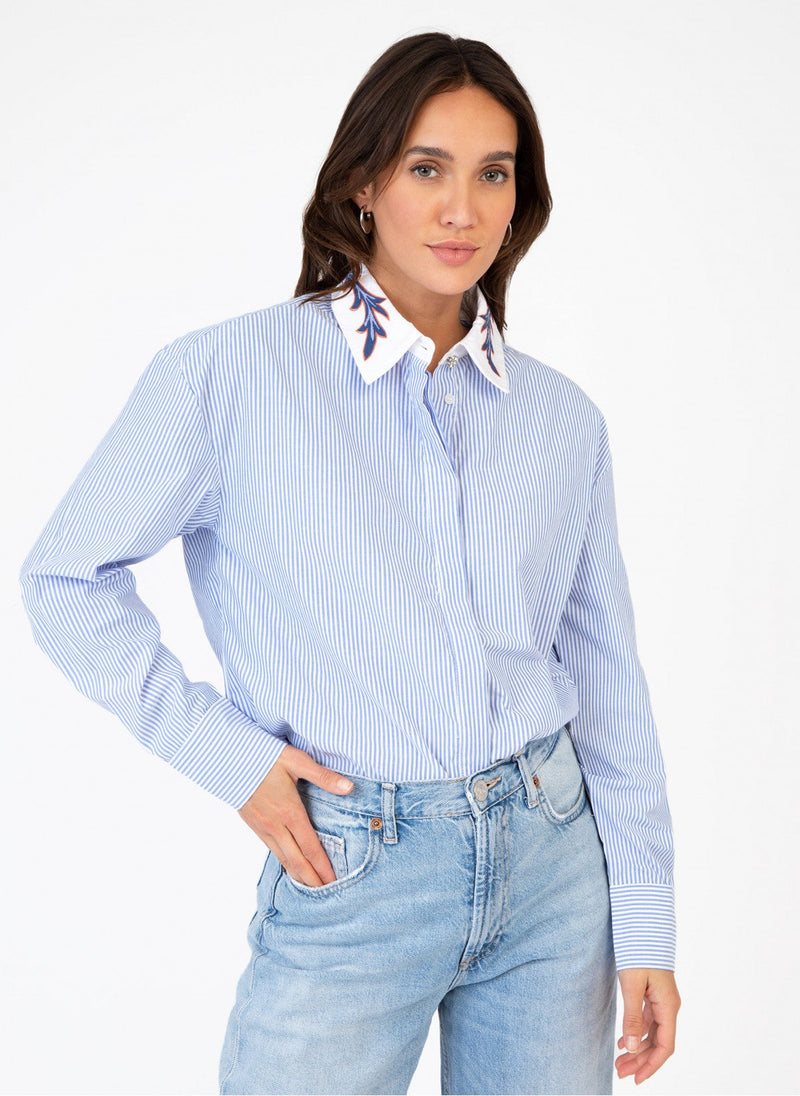 Camisa Saby con cuello bordado - Azul