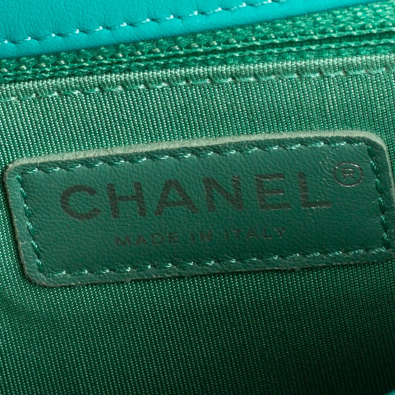 sac de seconde main  chanel  en cuir bleu label