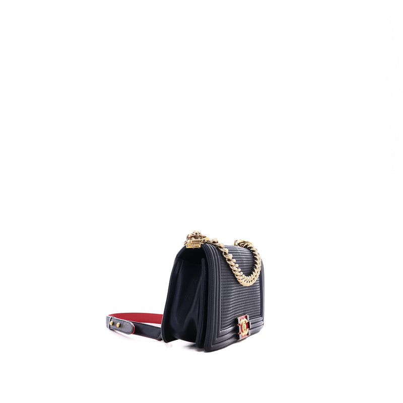 Sac Bandoulière Boy Mm Chanel Cuir Marine Et Rouge - Chanel