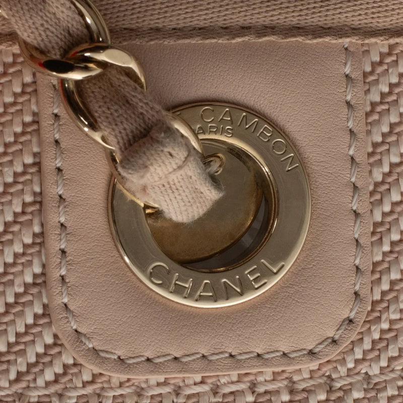 sac de seconde main deauville  chanel  en toile rose défaut 1