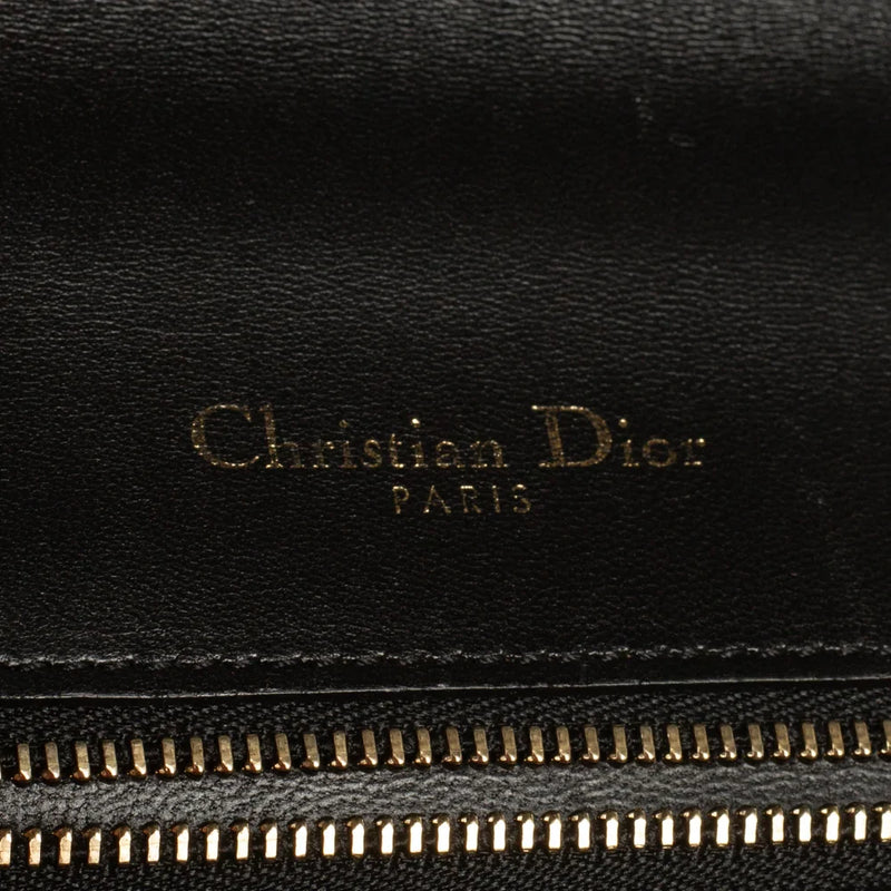 sac de seconde main diorama dior  en cuir noir label