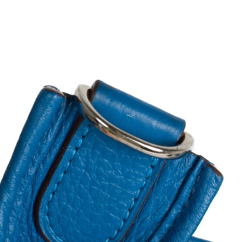 sac de seconde main evelyne  hermès en cuir bleu défaut 2