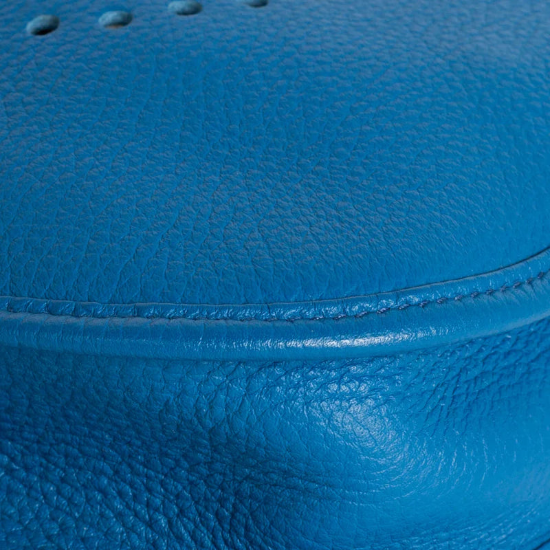 sac de seconde main evelyne  hermès en cuir bleu coin