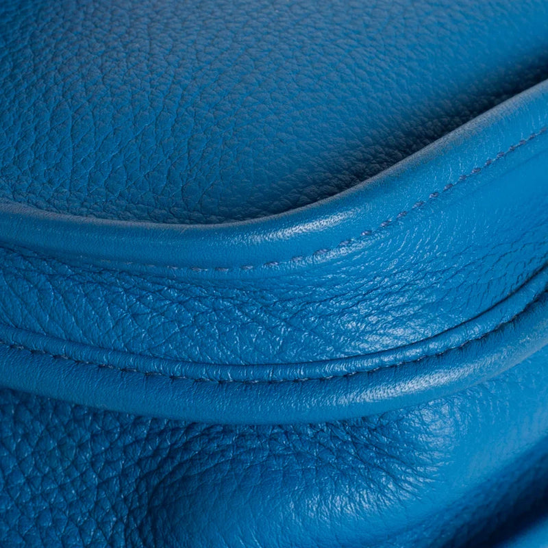 sac de seconde main evelyne  hermès en cuir bleu coin