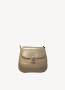 Each X Other - Bolso con solapa Half Moon - Beige - Mujer