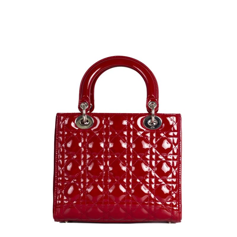 sac de seconde main lady dior   en cuir verni rouge dos