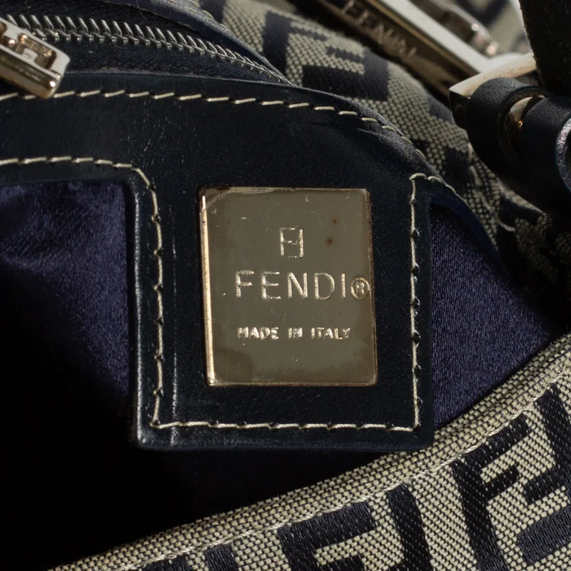 sac de seconde main mamma baguette fendi  en toile monogramme label