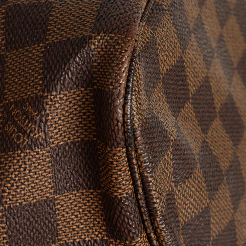 sac de seconde main neverfull louis vuitton en toile damier ébène coin 