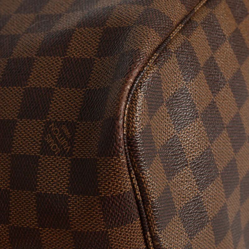 sac de seconde main neverfull  louis vuitton  en toile damier ébène coin 