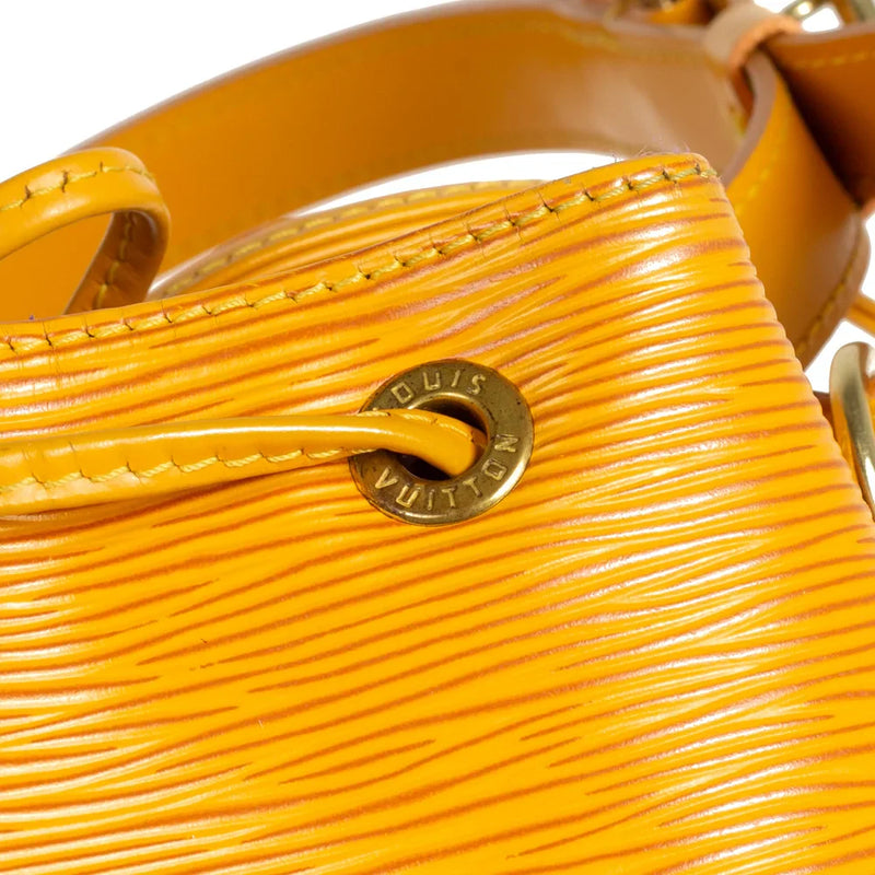 sac de seconde main noé louis vuitton en cuir épi jaune défaut 1