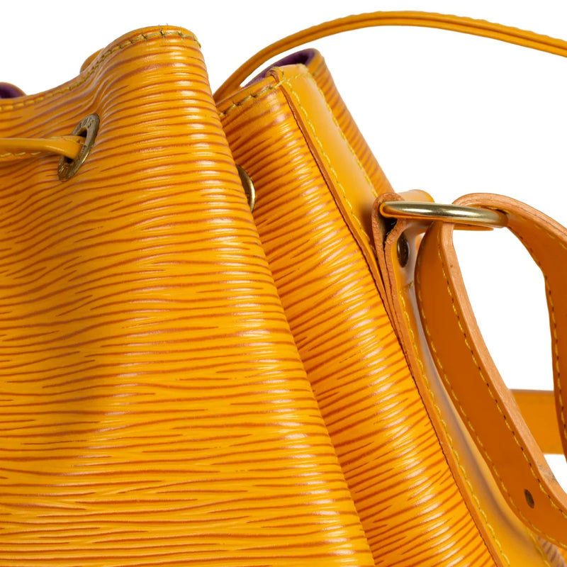 sac de seconde main noé louis vuitton en cuir épi jaune défaut 2