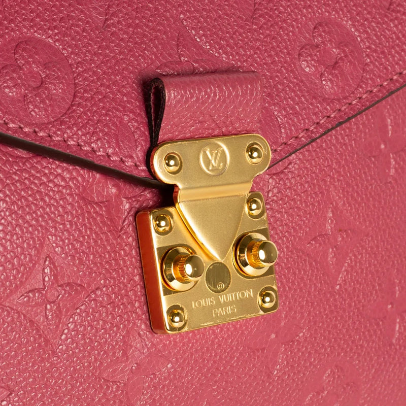 sac de seconde main pochette métis  louis vuitton  en cuir rose défaut 1