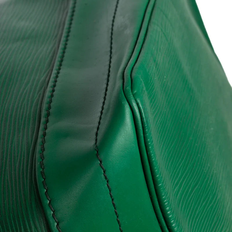 sac de seconde main noé louis vuitton en cuir épi vert coin