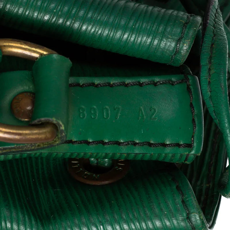 sac de seconde main noé louis vuitton en cuir épi vert numéro de série