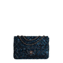 sac de seconde main timeless chanel  en sequins bleu face