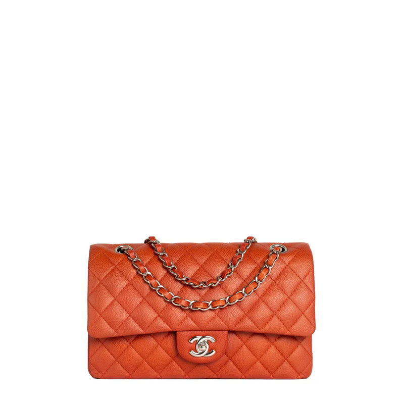 sac de seconde main timeless chanel  en cuir orange face