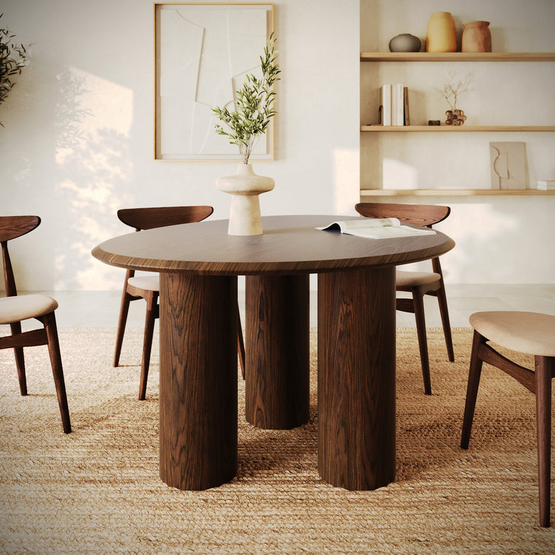 Table organique Aya en placage noyer, 6 personnes