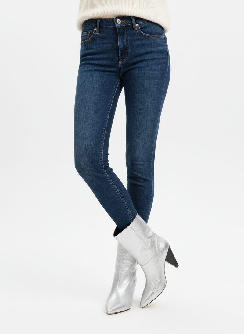 selection-pap-luxe-jarvis-generated-14903773397371-1-20251211-165304