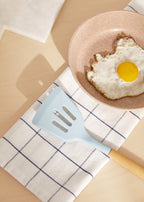 Kitchenware Studio - Utensilios de Cocina de Silicona & Madera - Azul Pastel