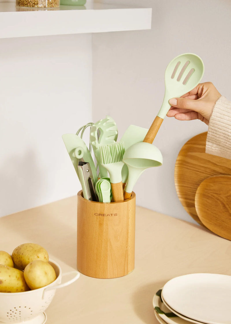Kitchenware Studio - Silicone & Wood Kitchen Utensils - Pastel Green
